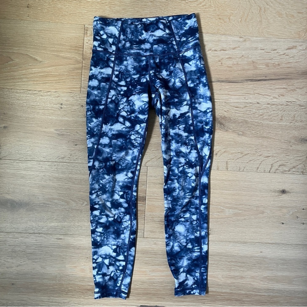 Athleta Women's Blue White Tie Dye Athletic Wear Leggings Size Xs *E22